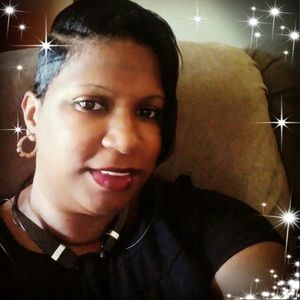 Meet your Posher, Lakisha